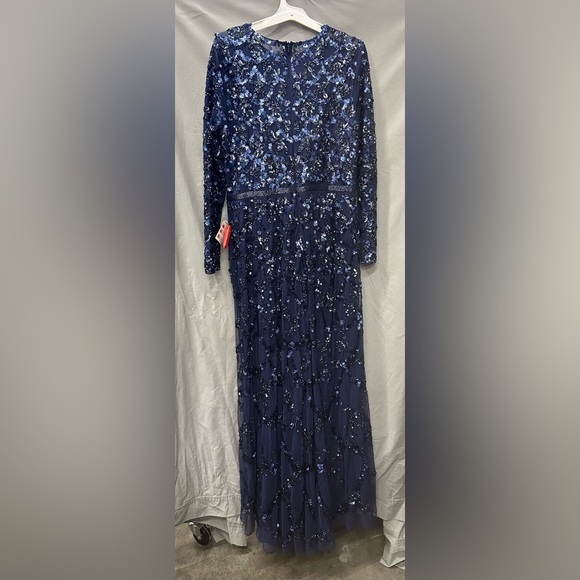 Mac Duggal Navy Sequin Gown - Picture 5 of 15